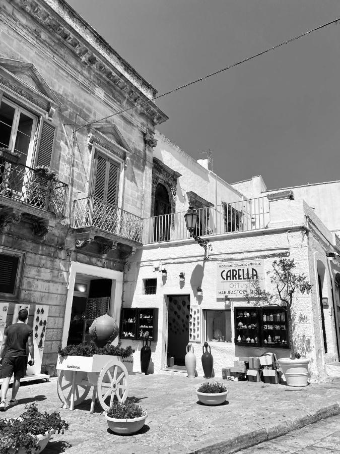 Palazzoliva - Luxury Boho Chic Guest House In The Historic Heart Of Martina Franca Bagian luar foto