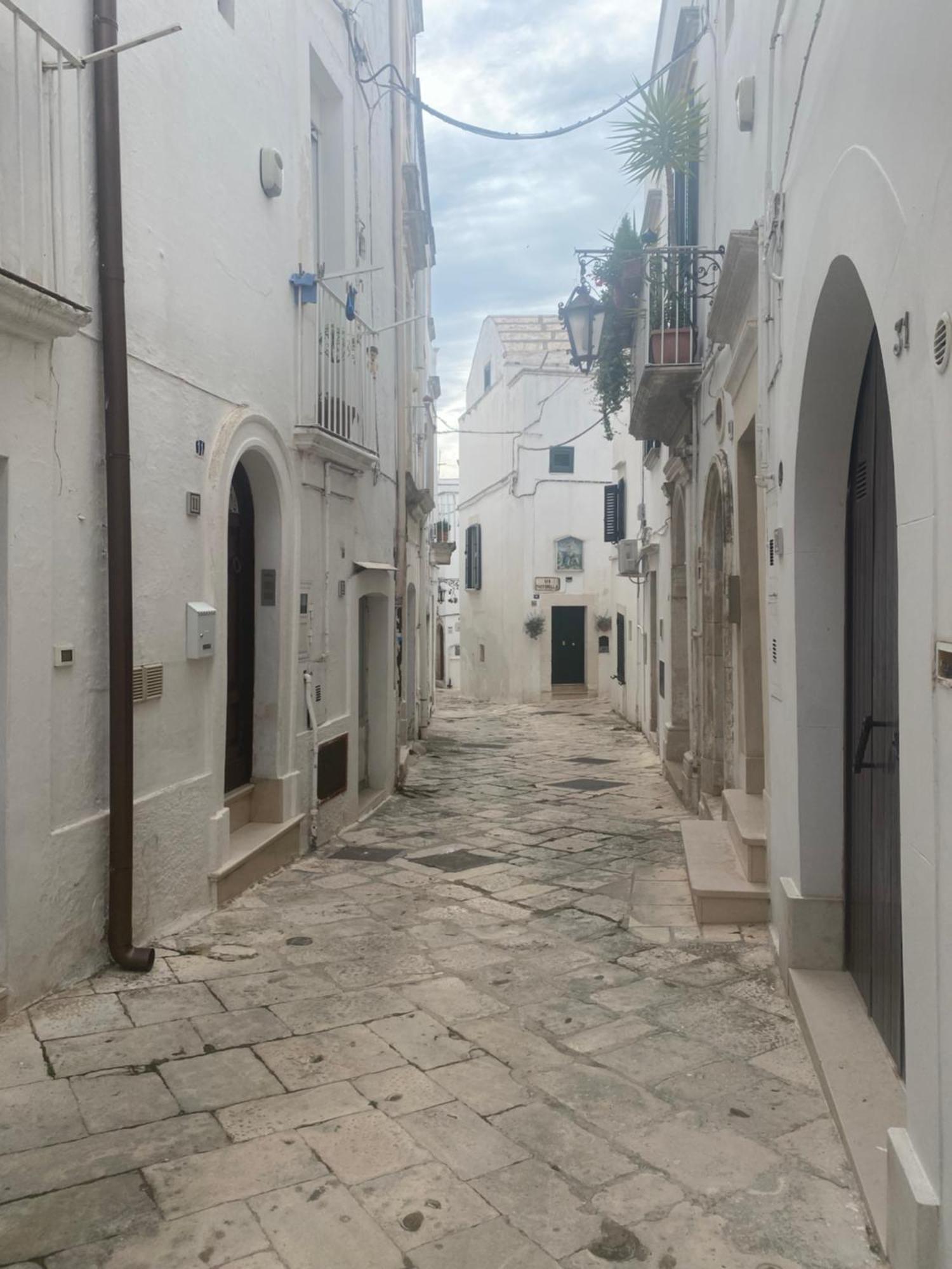 Palazzoliva - Luxury Boho Chic Guest House In The Historic Heart Of Martina Franca Bagian luar foto