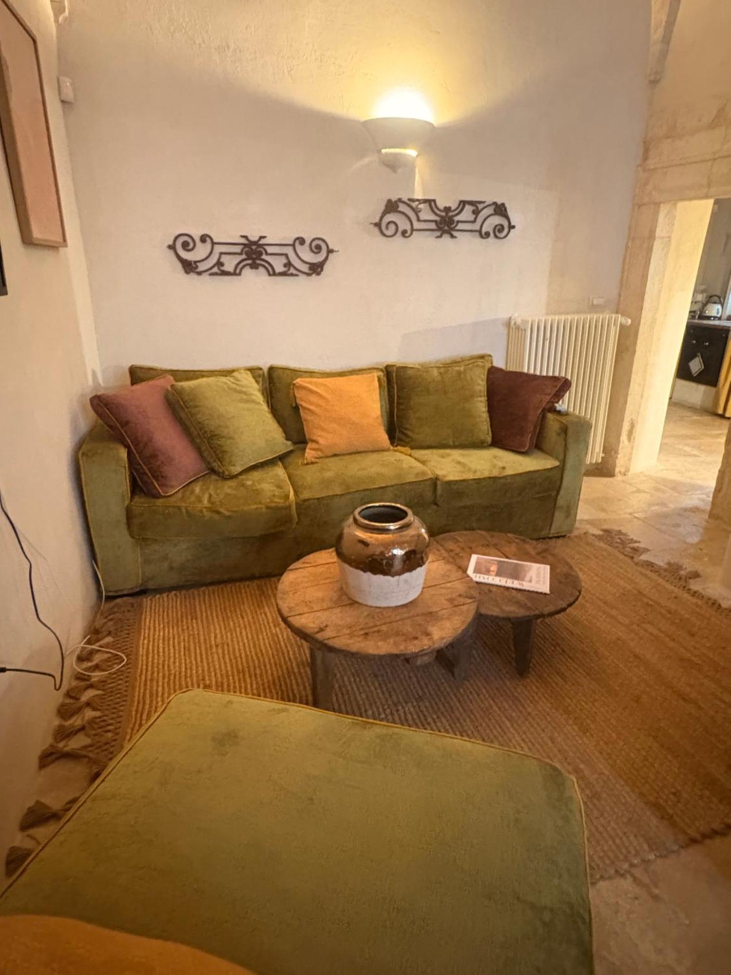 Palazzoliva - Luxury Boho Chic Guest House In The Historic Heart Of Martina Franca Bagian luar foto